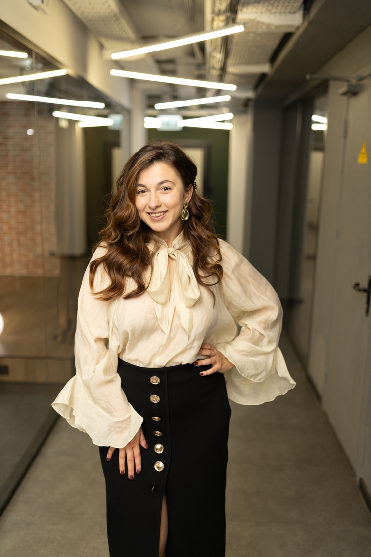 Lilia Mitina - 352x454